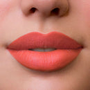 LABIAL LIQUIDO VOGUE RESIST SONADORA 3ML.
